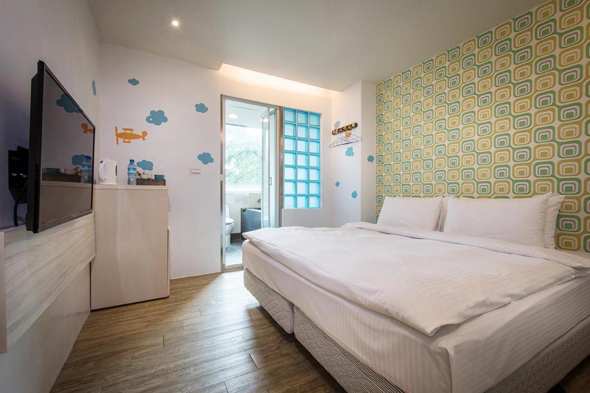 J-Hotel Jiaoxi Bagian luar foto