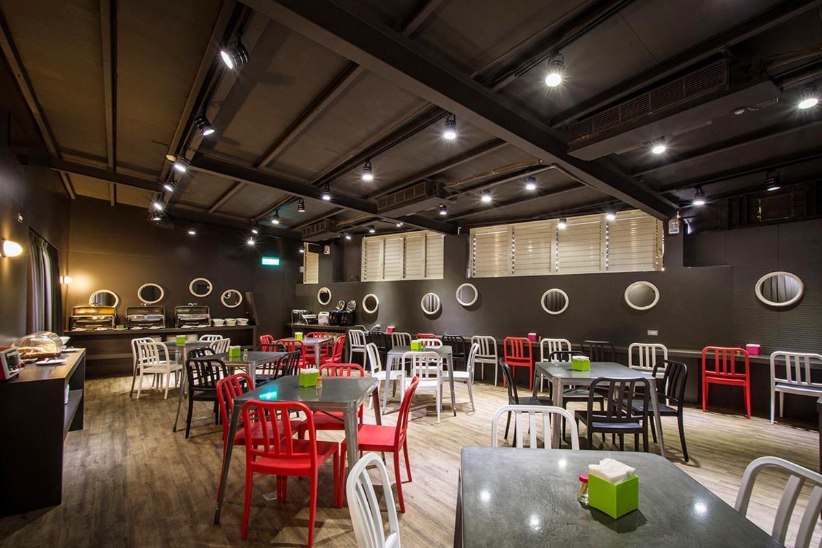 J-Hotel Jiaoxi Bagian luar foto